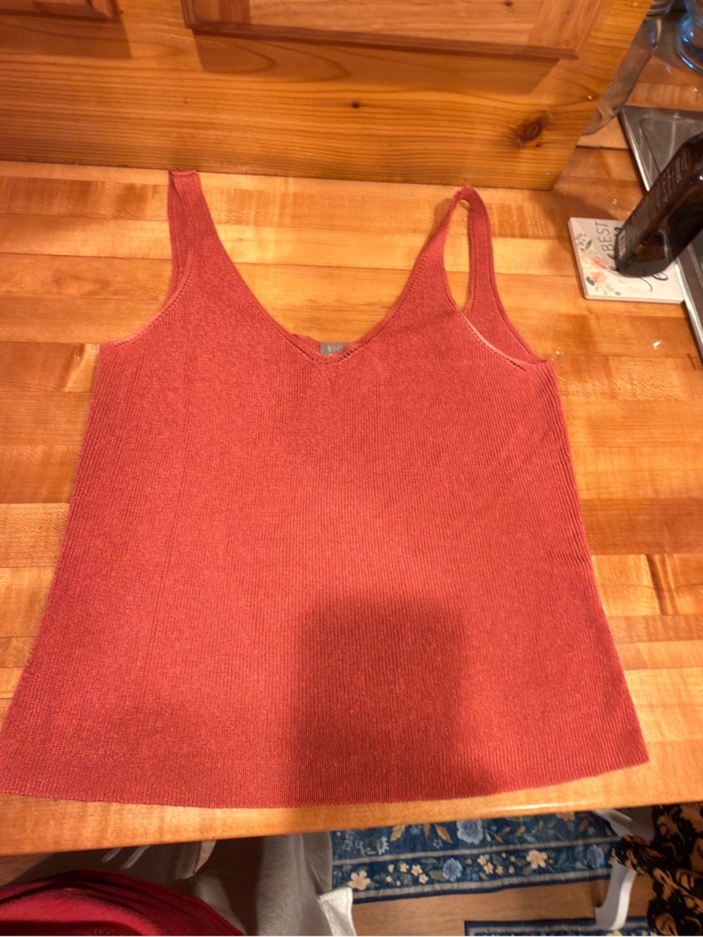 Women's Ribbed V-Neck Tank Top - Rust - Picture 8 of 9